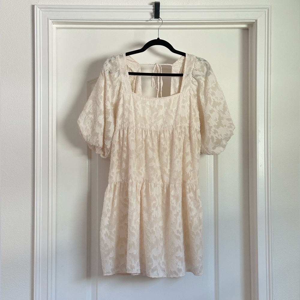 Cream mini dress with puffy sleeve